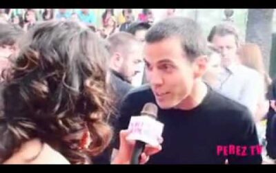 Grace V attends MTV Movie Awards red carpet and sings to La Coacha