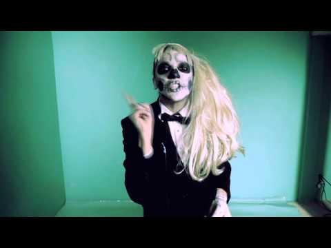 Lady Gaga ‘Born this way’ skeleton makeup