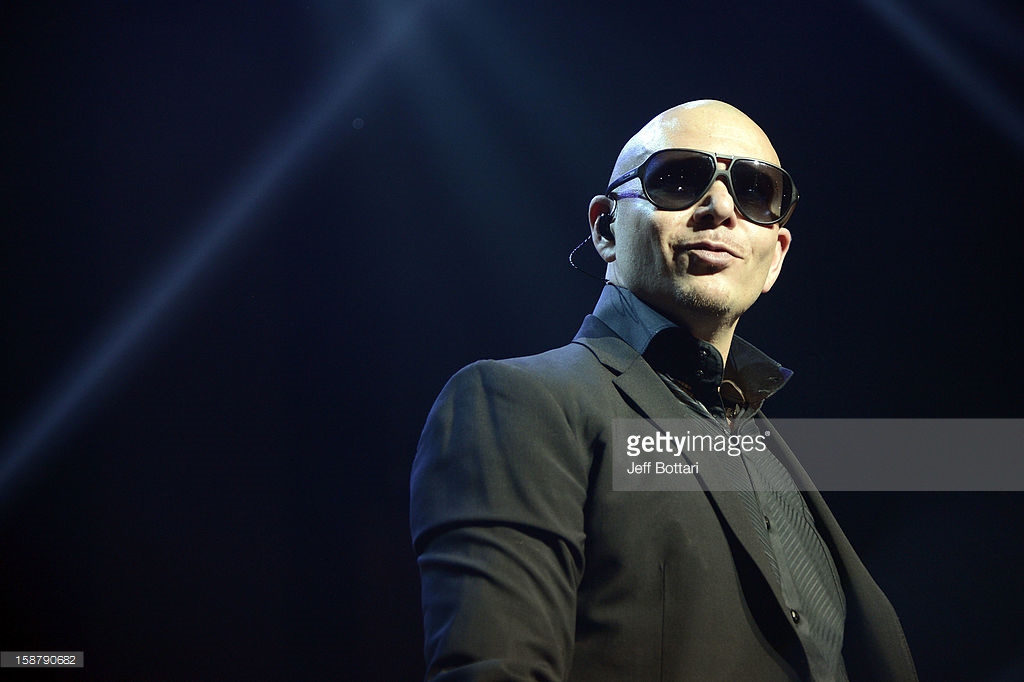Pitbull Comes Out With “Por Favor” Music Video