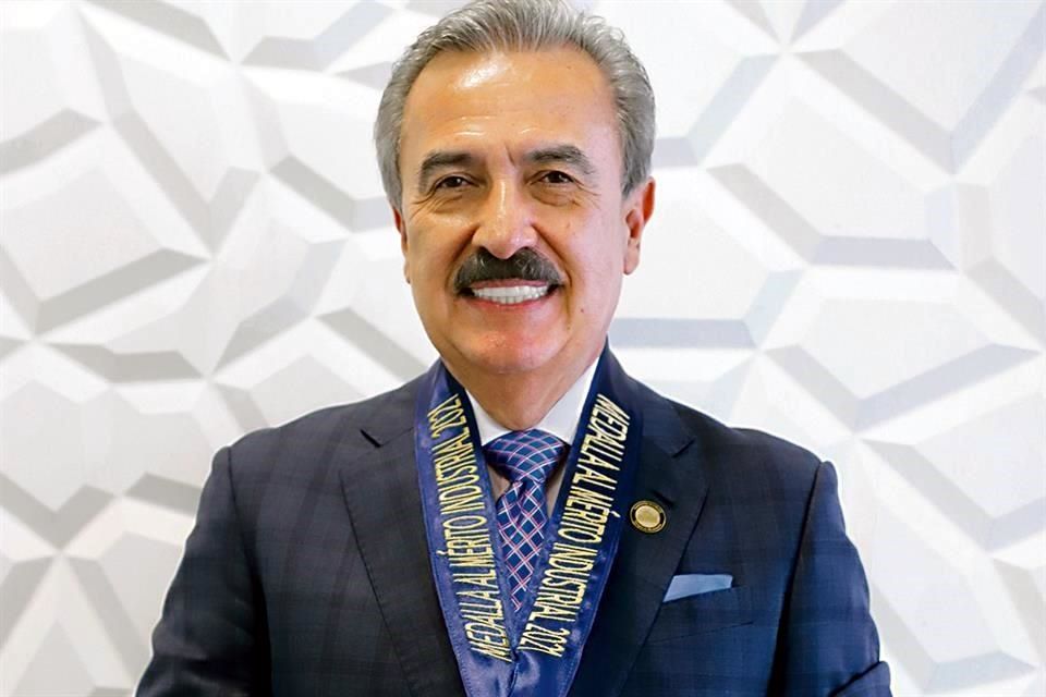 Eduardo Garza Robles Recognition